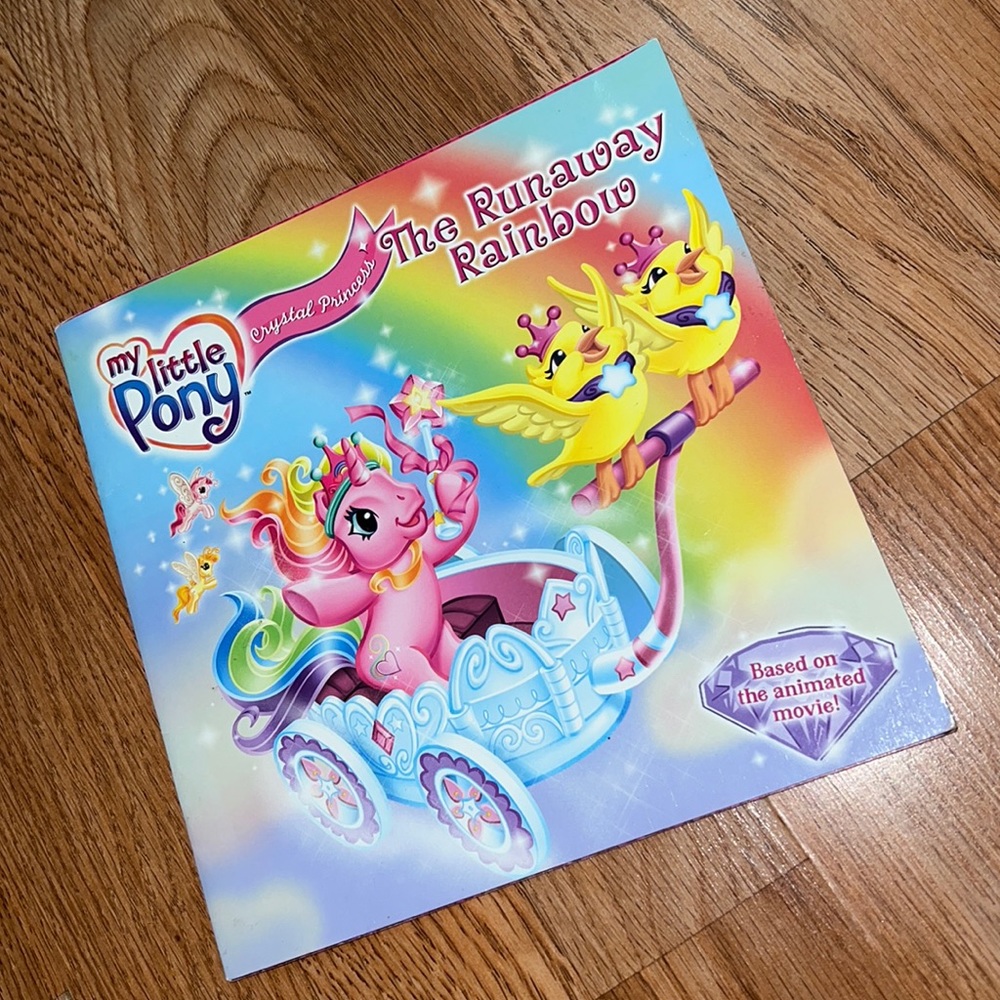 My Little Piny Crystal Princess The Runaway Rainbow Book Based On The Movie